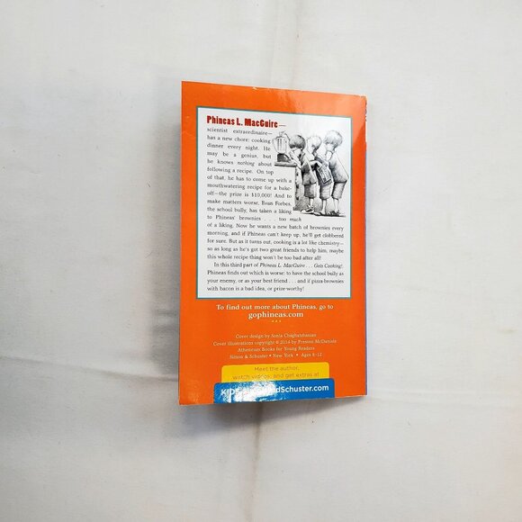 Phineas L. MacGuire Gets Cooking A Recipe For Disaster by Frances O'Roark Dowell - Picture 2 of 5